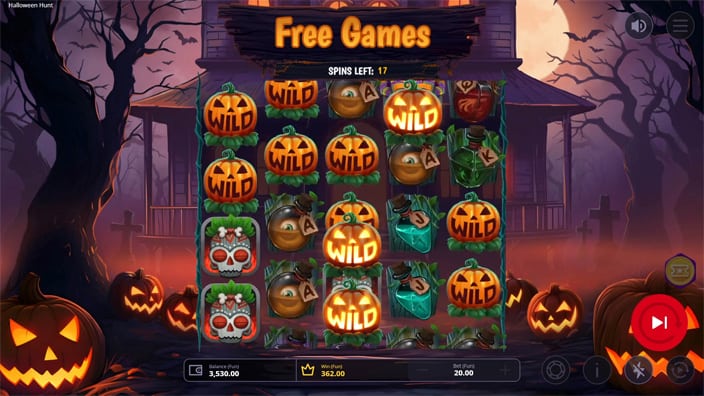 Halloween Hunt slot feature sticky wild